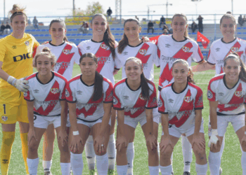 Rayo Femenino vs FC Badalona B. Vía: @FundRayoFem