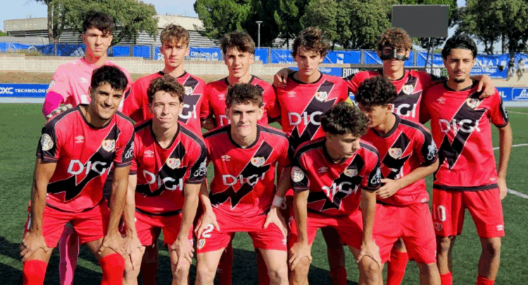 Juvenil A. Vía: @Rayo_academia