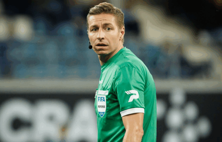 Lawrence Visser arbitrará el Slovan Bratislava-Rayo Vallecano 1 Lawrence Visser. Vía: DHnet