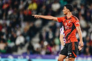 Etienne Eto’o cerca de marcharse al Villarreal B 2 Etienne Eto'o