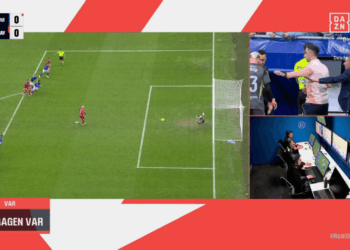 Isi falla penalti oviedo