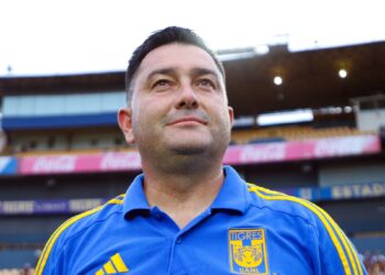 Pedro Losa gana la Liga MX con el Tigres Femenil