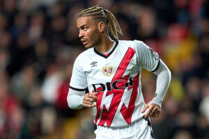 MADRID, SPAIN - APRIL 04: Raúl de Tomás of Rayo Vallecano looks on during the LaLiga match between Rayo Vallecano and RCD Espanyol de Barcelona at Estadio de Vallecas on April 04, 2025 in Madrid, Spain. (Photo by Diego Souto/Getty Images)