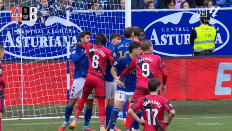 e4665689 6bc3 4469 aa4c 42e76c76d02d 1