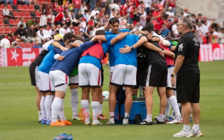 El vestuario del Rayo resta importancia al 'encontronazo' entre Íñigo y Balliu: "Está todo solucionado" 1 vestuario Rayo