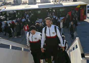 Viaje charter Rayo Conference Lejeune Ratiu