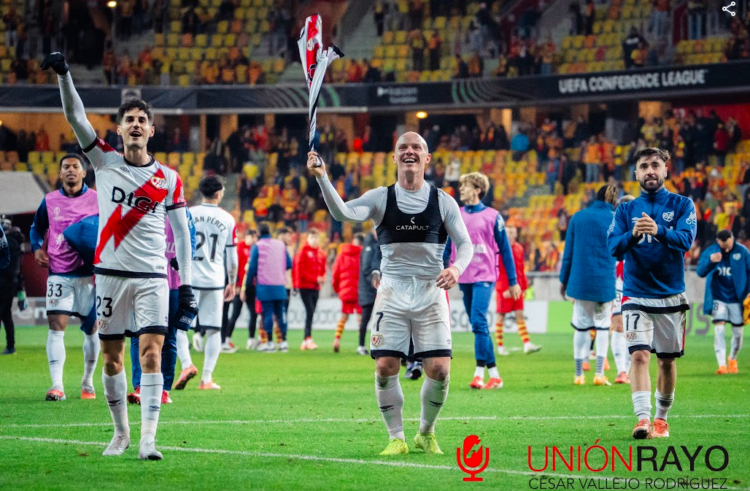 Galería del Jagiellonia 1-2 Rayo Vallecano de Conference League 1 Rayo Isi Óscar Valentin Unai