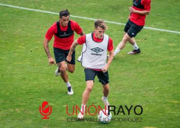Chavarría entrenamientos Rayo Trejo