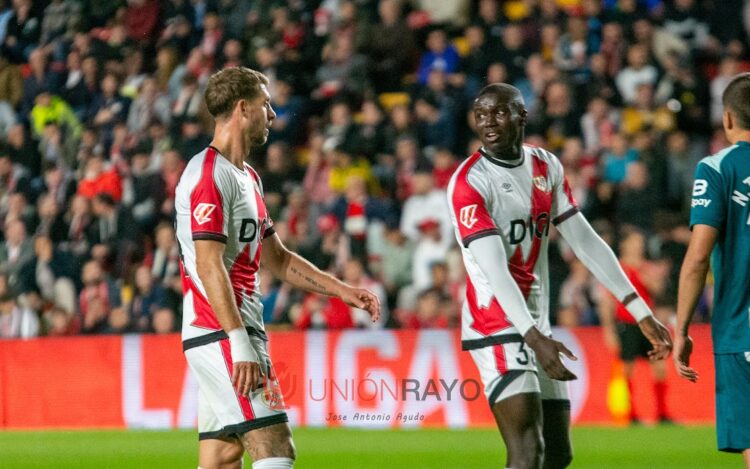 El Rayo igualó su mejor registro de goles recibidos en Primera y lo perdió ante el Elche 1 Lejeune Mendy