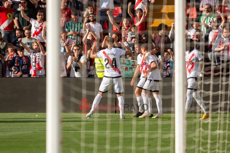 Lejeune buscará repetir gol ante el Betis: ante una de sus víctimas favoritas 1 Lejeune