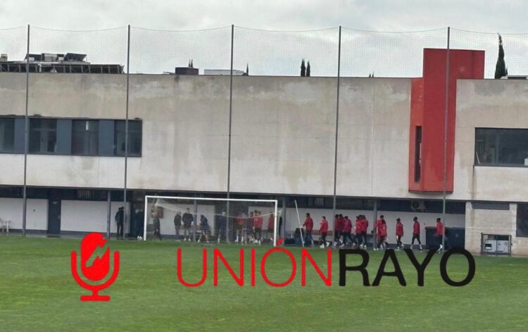 Los jugadores del Rayo abandonan la Ciudad Deportiva por el mal estado y se marchan a entrenar al Virgen de la Torre 1 Entrenamiento Rayo