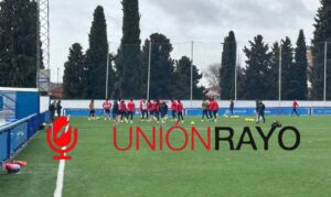 Los jugadores del Rayo abandonan la Ciudad Deportiva por el mal estado y se marchan a entrenar al Virgen de la Torre 2 Rayo Entrenamiento