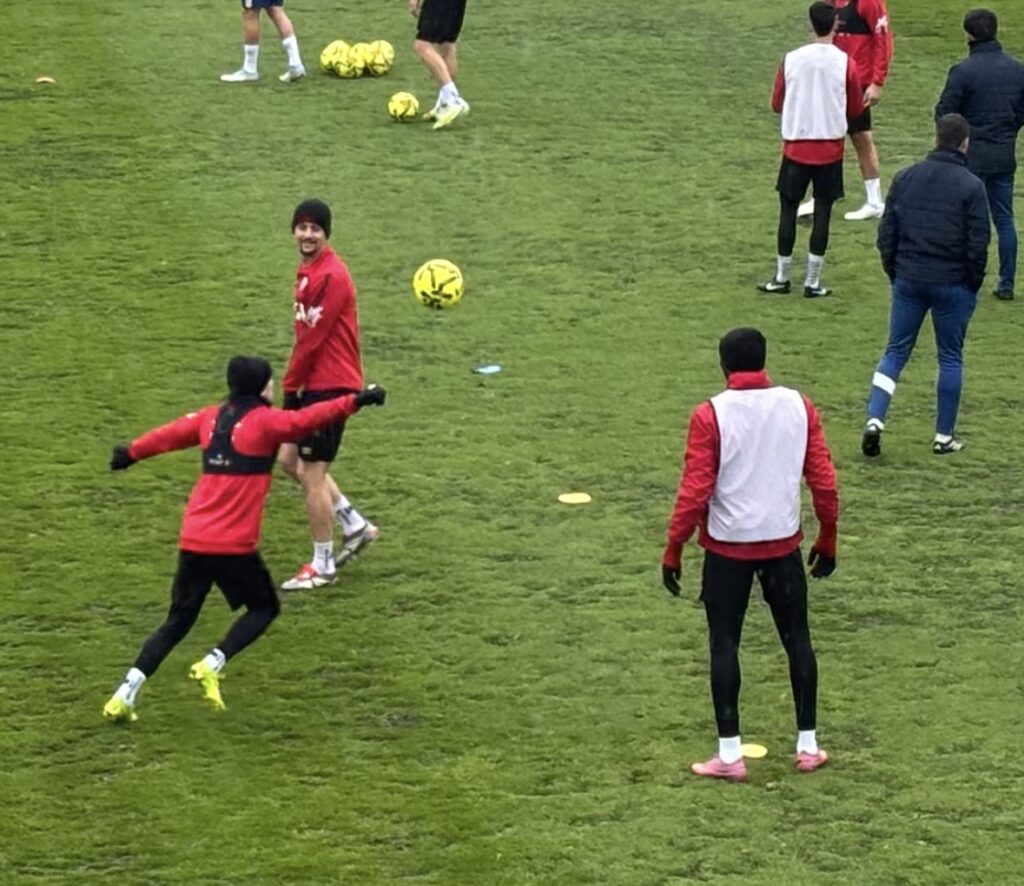 El Rayo vuelve a los entrenamientos tras la derrota ante Osasuna 2 Entrenamiento Rayo Vallecano