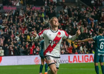 Alemao celebra el gol de la victoria ante el Alavés en LaLiga. José Antonio Agudo