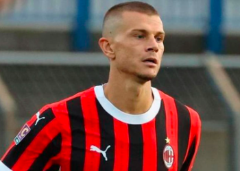 Samuele Longo sin equipo