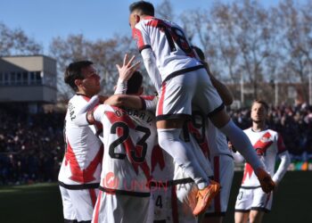 f64436c9 b999 495a b088 a88e1e1fe601