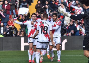 f97b4a49 b397 4504 b1ba 14e9161bc6ab 1