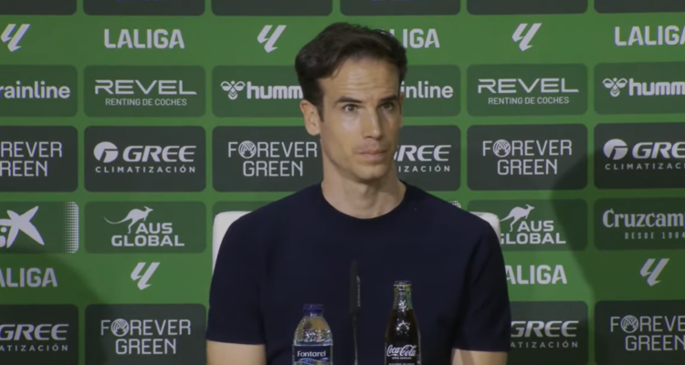 Iñigo Pérez, tras empatar ante el Betis: "Tengo la sensación de haber perdido dos puntos, con el tiempo valoraré este empate" 1 Iñigo Pérez