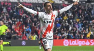 Álvaro García iguala a Cota como el jugador con más partidos en la historia del Rayo en Primera División 3 IMG 0166
