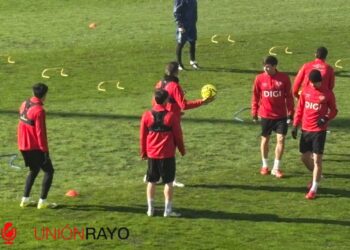 Unai López regresa a los entrenamientos del Rayo Vallecano