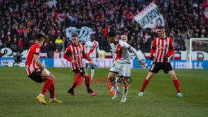 El Rayo Vallecano no gana al Athletic en Vallecas desde 2014 3 SRJ04737