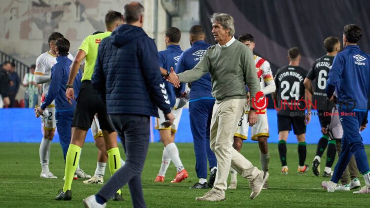 El Rayo de Íñigo Pérez está invicto ante el Betis de Pellegrini 1 SRJ09828