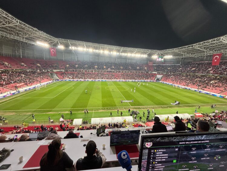 81fb5bf1 c48c 415e 8daf c6e7fc354609