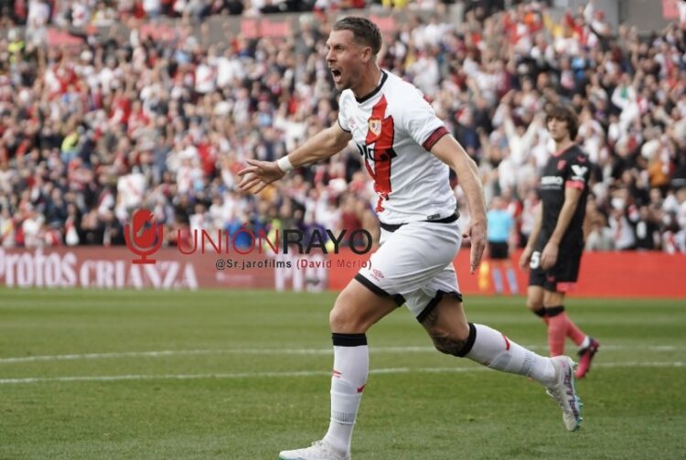 Florian Lejeune cumple 150 partidos con el Rayo Vallecano 1 Lejeune