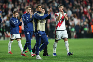 MADRID, SPAIN - MARCH 19: Oscar Trejo of Rayo Vallecano celebrates after qualifying for the next round after the UEFA Conference League 2025/26 round of 16 second leg match between Rayo Vallecano de Madrid and Samsunspor at Vallecas Stadium on March 19, 2026 in Madrid, Spain. (Photo By Irina R. Hipolito/Europa Press via Getty Images)